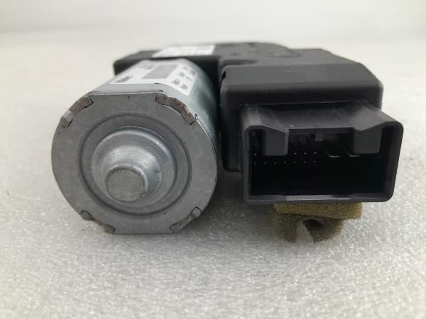Motor do teto de abrir VOLKSWAGEN Scirocco (137, 138)