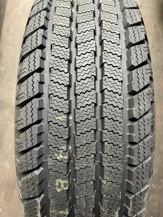 215/70R16 100T Goodyear Wrangler UG (1 szt, cena za szt.)