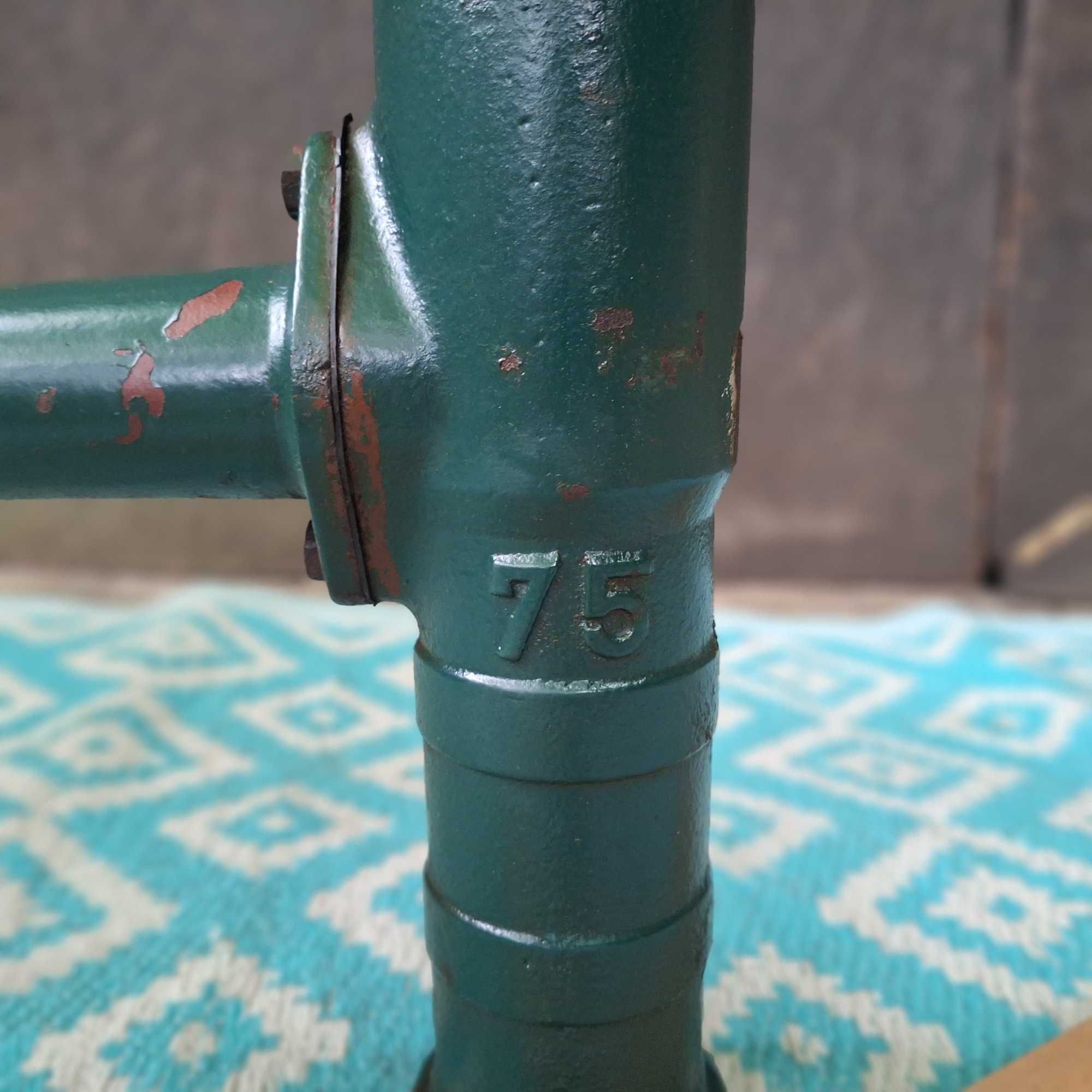 Żeliwna Pompa do wody  do Studni jako Ozdoba  64,5 cm WYSYŁAM Olx