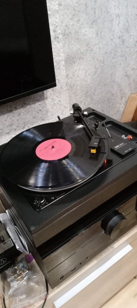 Fajny gramofon ELAC 831 automat