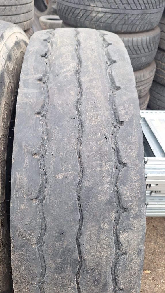 Opony 13R22.5 Prowadzace Bfgodride