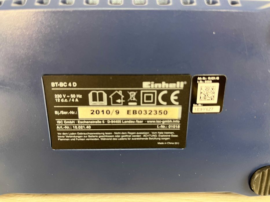 Автомобільне зарядне Einhell