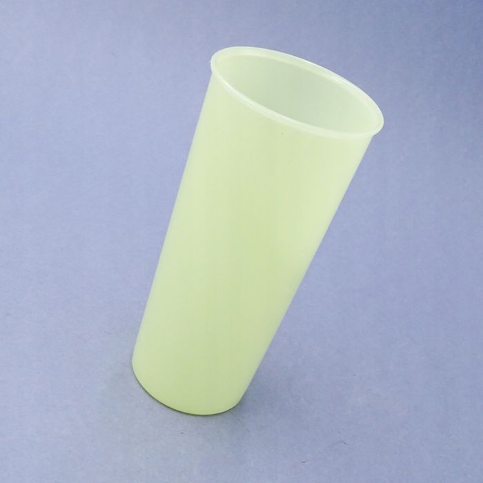 vintage plastikowy kubek tupperware