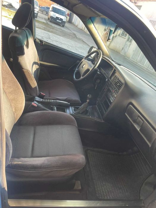 Продам Opel Omega Caravan 1987, 1.8бенз