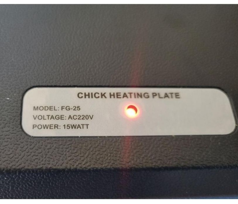 Новий обігрівач для дрібних домашніх птахів