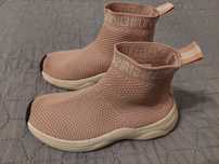 Buty Zara 29 wsuwane trampki