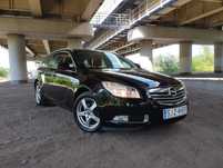 Opel Insignia 1 właściciel w kraju Niski przebieg Nowy dwumas 2 komplety kół