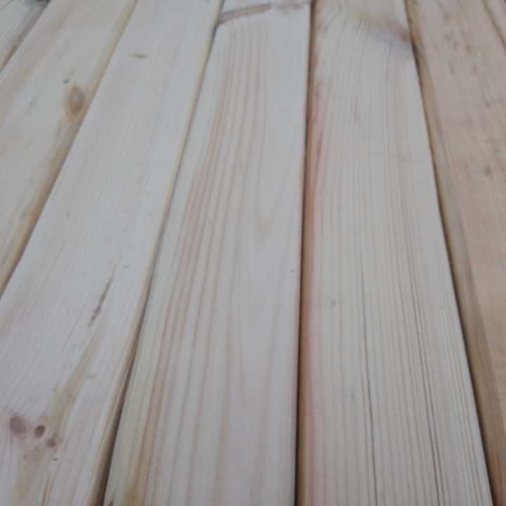 Sosnowa deska heblowana 900 mm