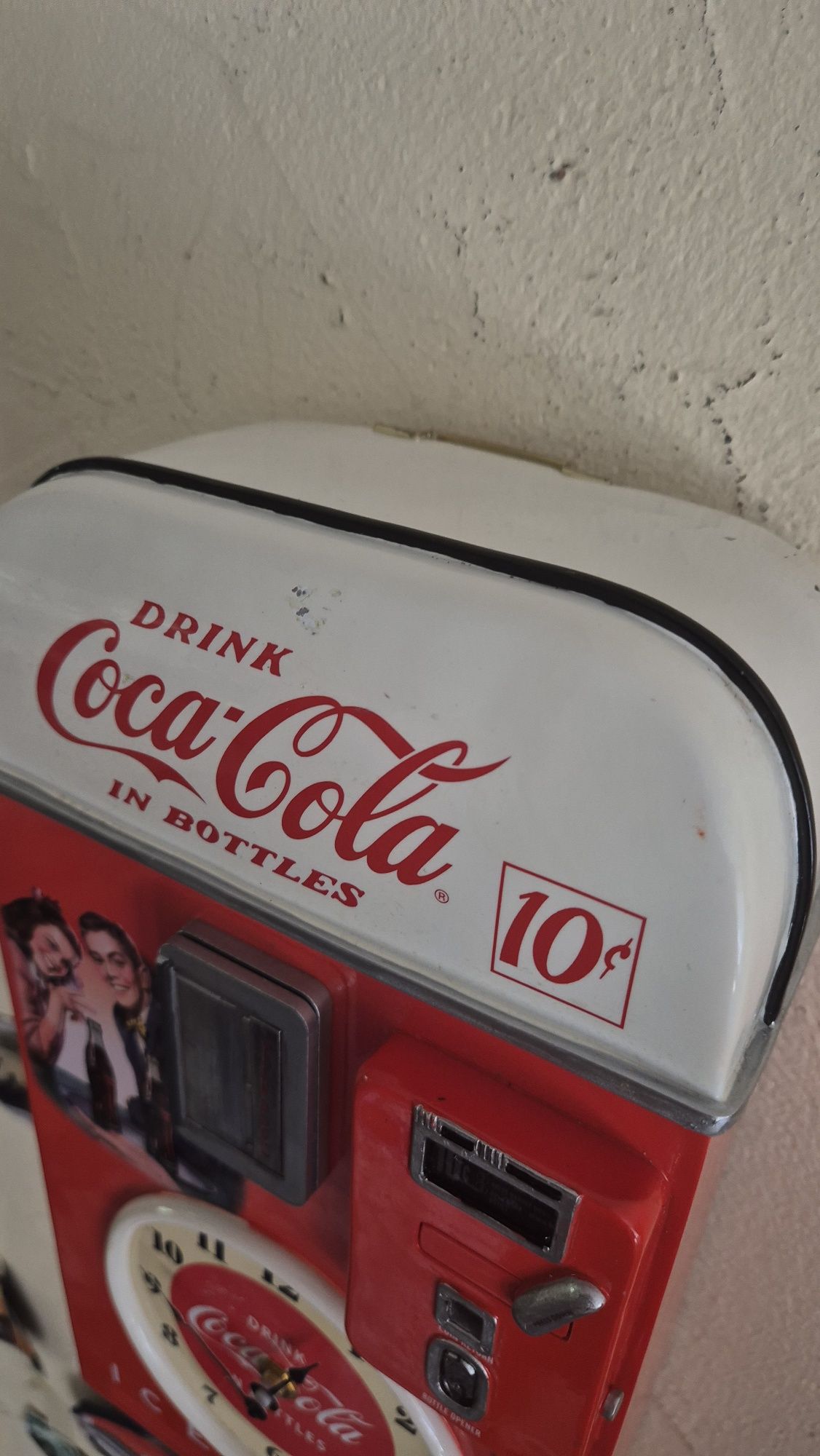 Zegar ścienny Coca-Cola z kolekcji Bradford
Marki the bradford exchang
