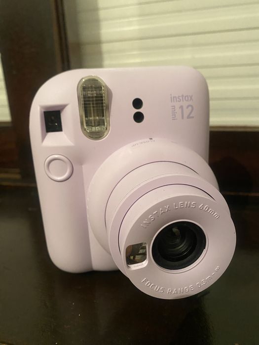 Vendo instax mini 12 nova