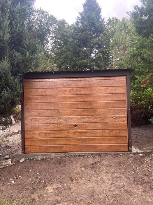 Garaż blaszany 3.5x6 nowoczesny drewnopodobny