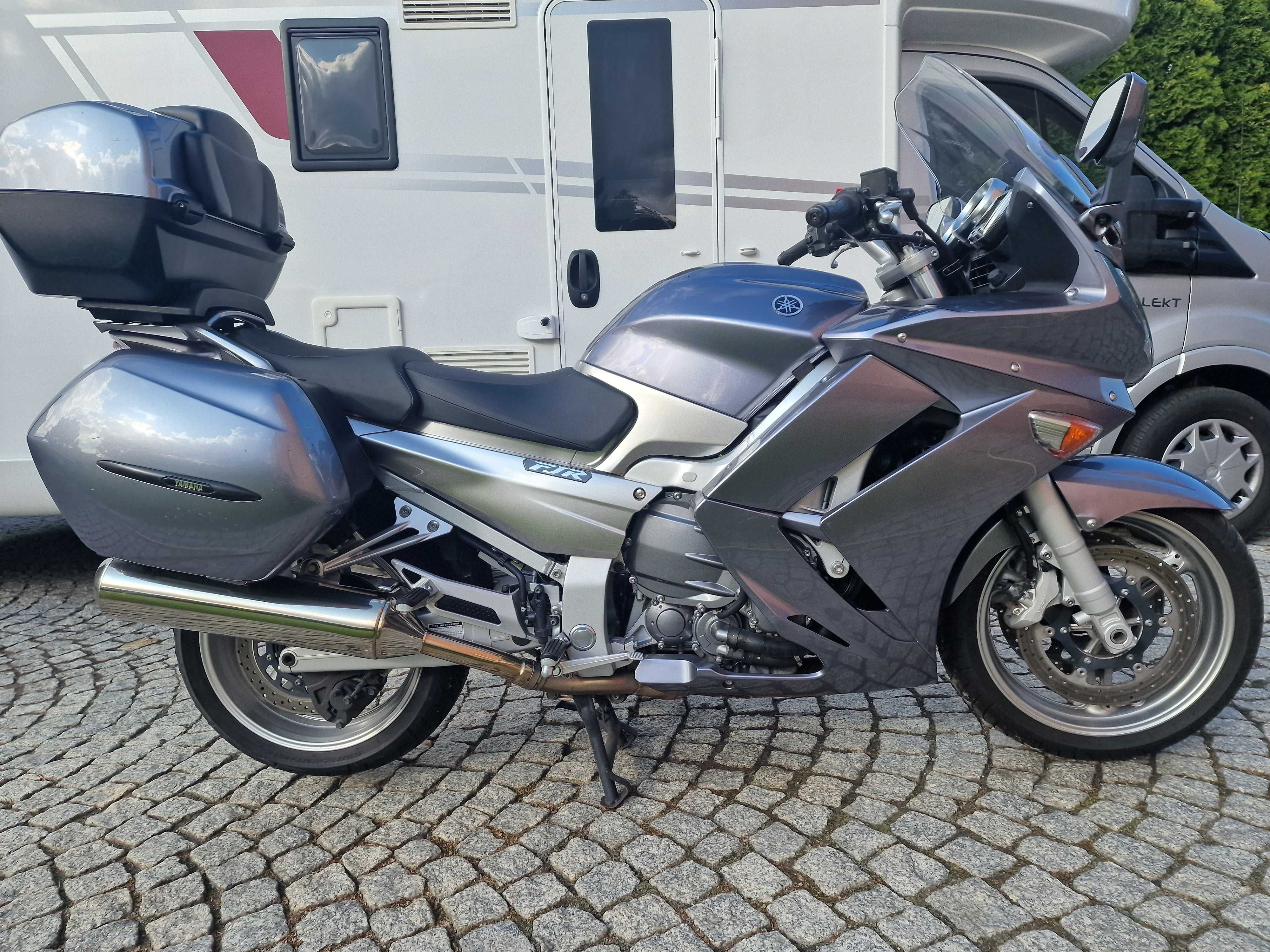 Motocykl Yamaha FJR 1300
