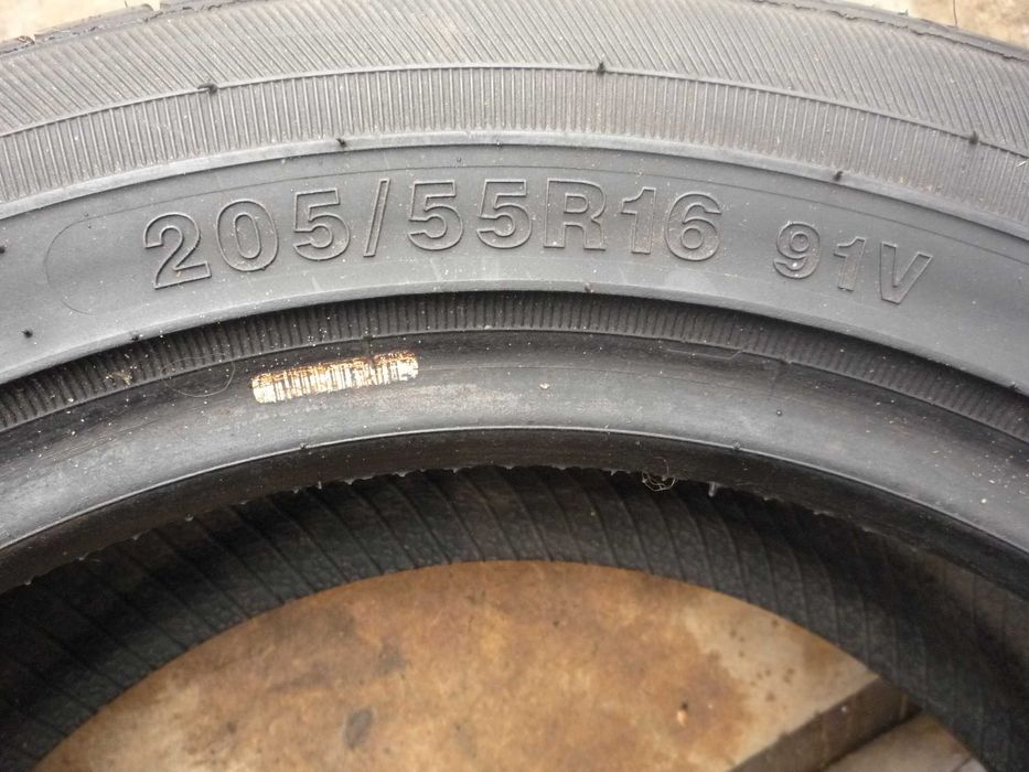 Opona Winrun R 330  205/55/16