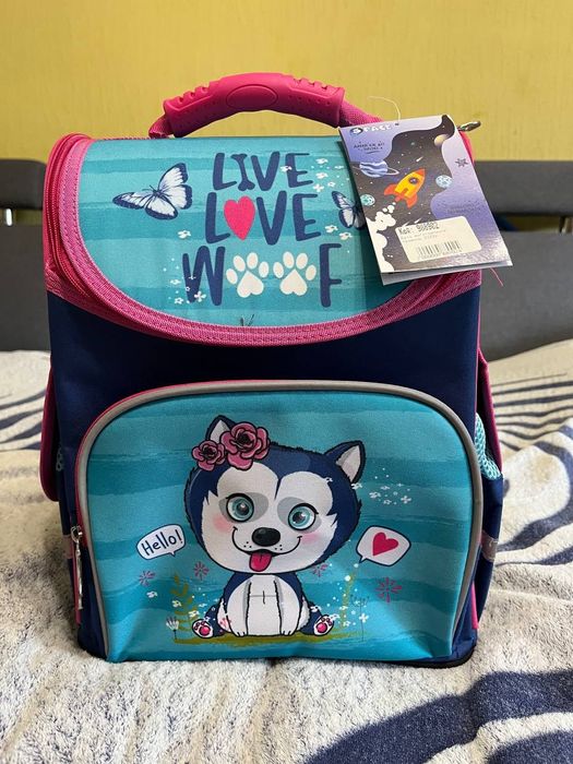 Рюкзак для дівчинки