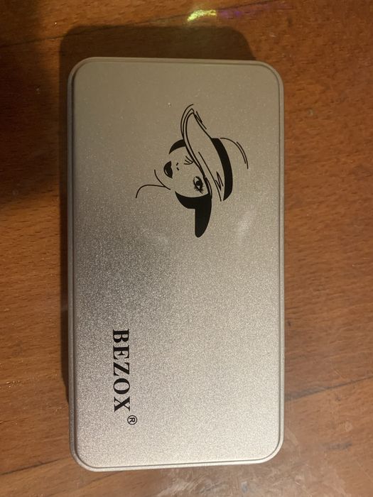 Кусачки для нігтів