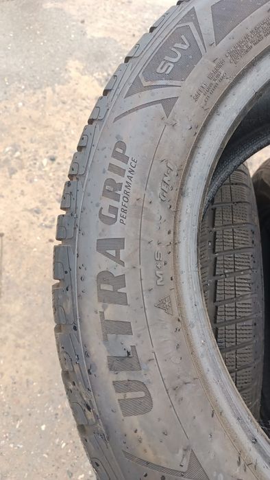 Шини легкові б/у