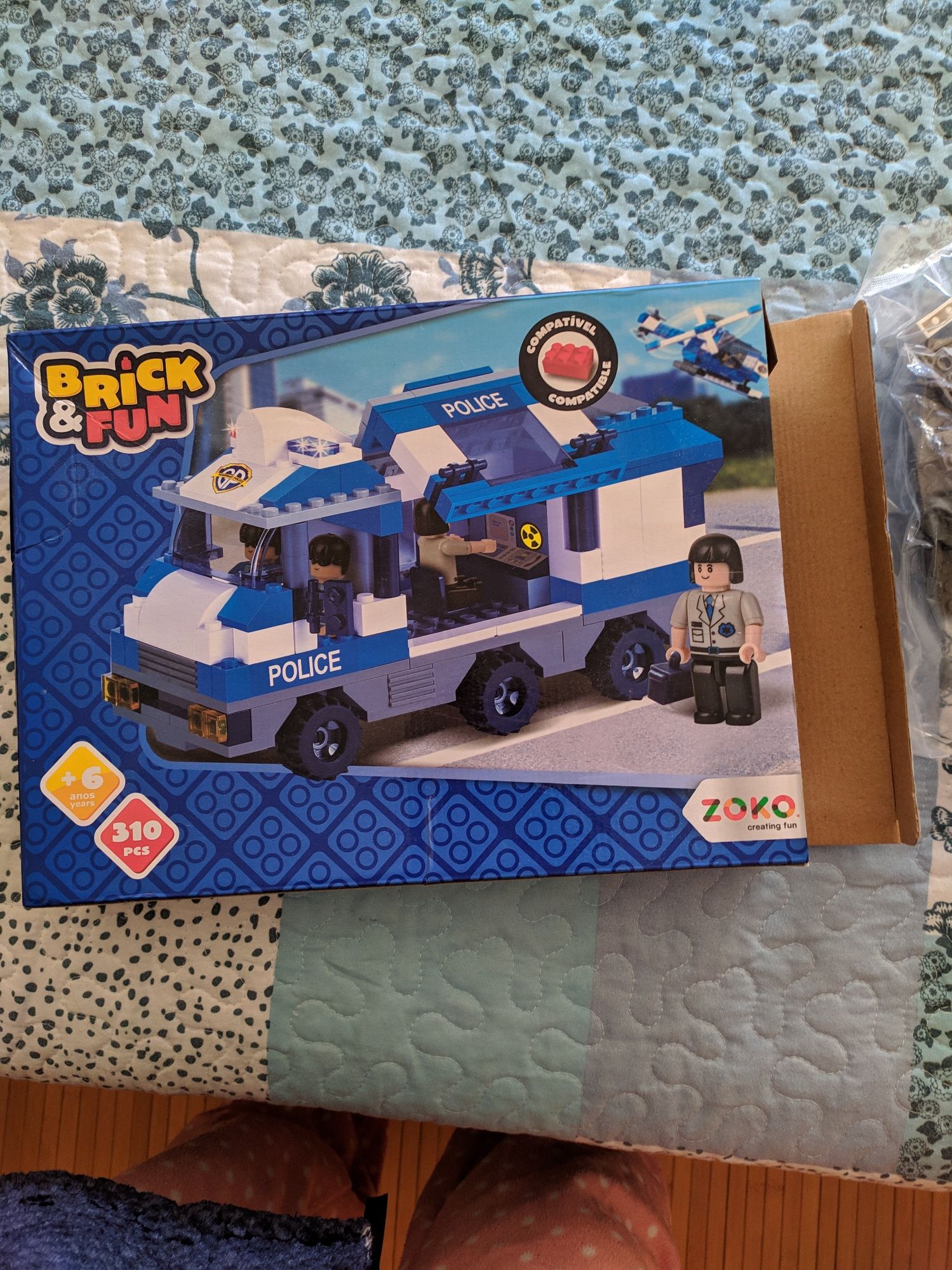Legos Carro de polícia com 310 peças