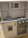Domek i kuchnia drewniana 2w1