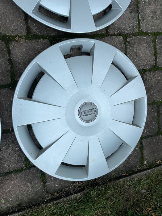 Kołpaki oryginalne 16' Audi A3 A4