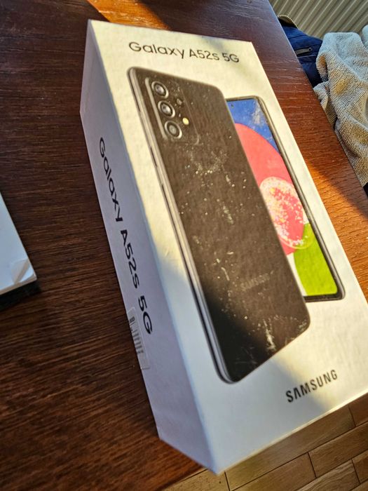 Samsung A7 galaxy  pęknięty wyswietlacz lub na czesci