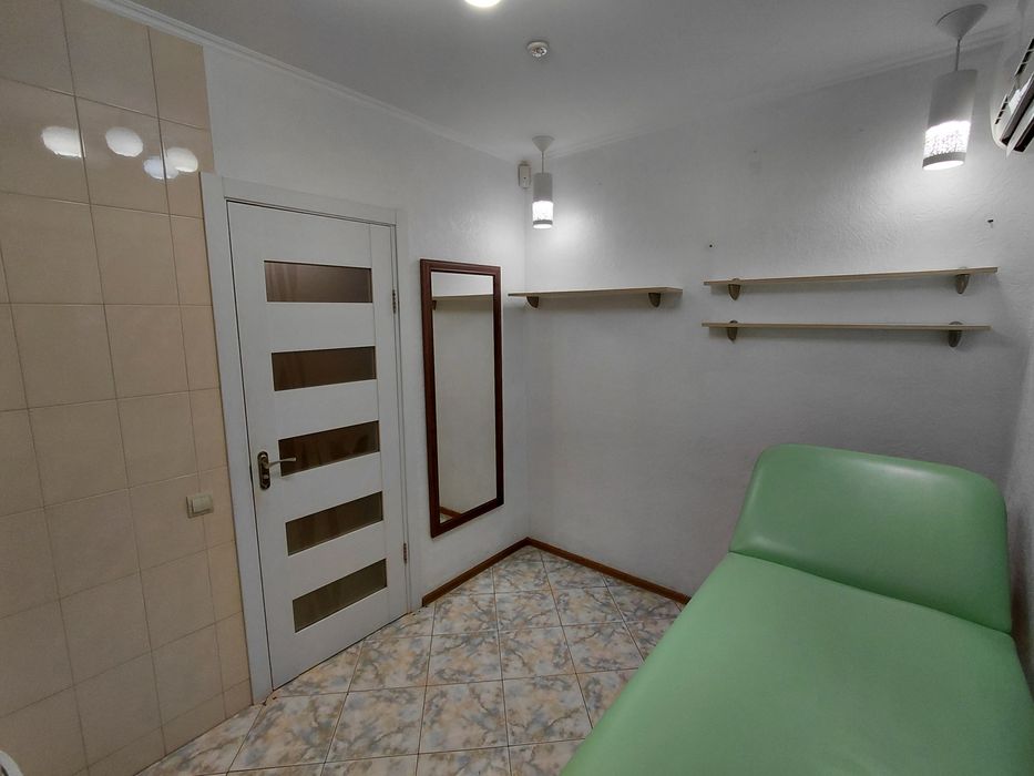 Оренда кабинета в салоне