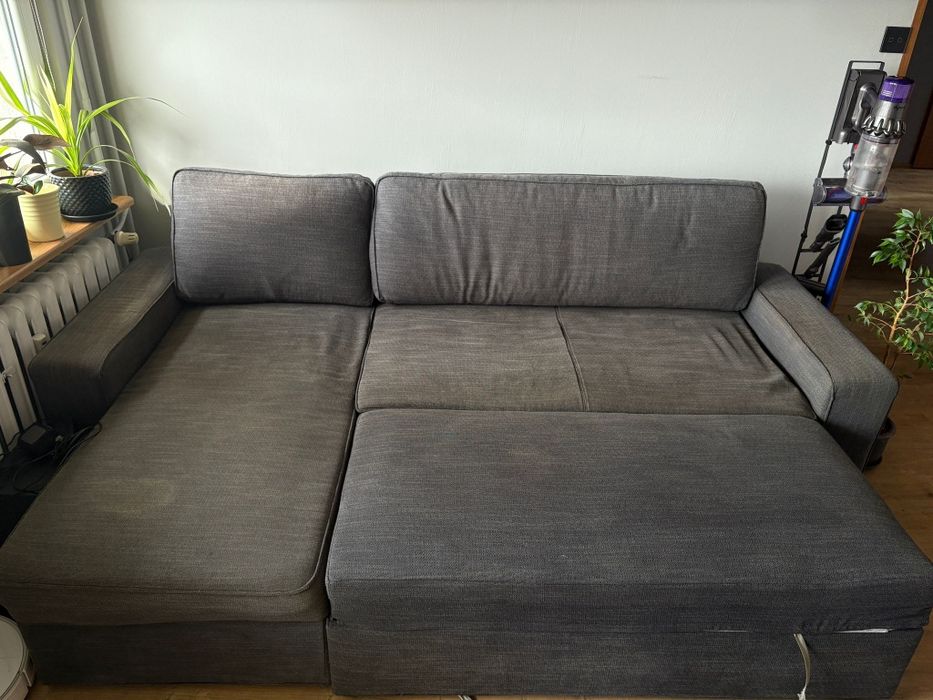 Narożnik z funkcją spania.