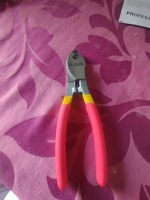 Alicate de corte (Novo)