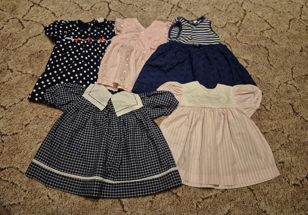 Віддам дитячі речі