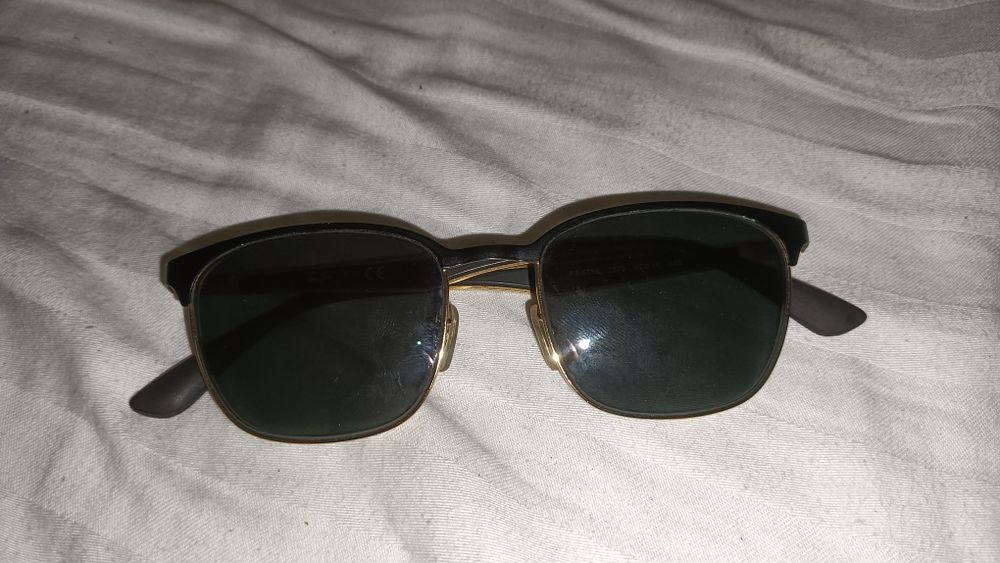 Vendo Rayban com graduação