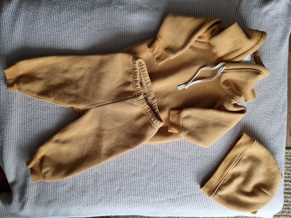 Komplet dziecięcy bluza z kapturem i spodnie, Czapeczka "Mini Ears"