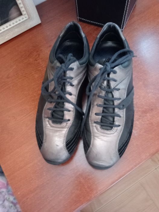 Sapatilha de pele genuína _- Conforto , qualidade e requinte