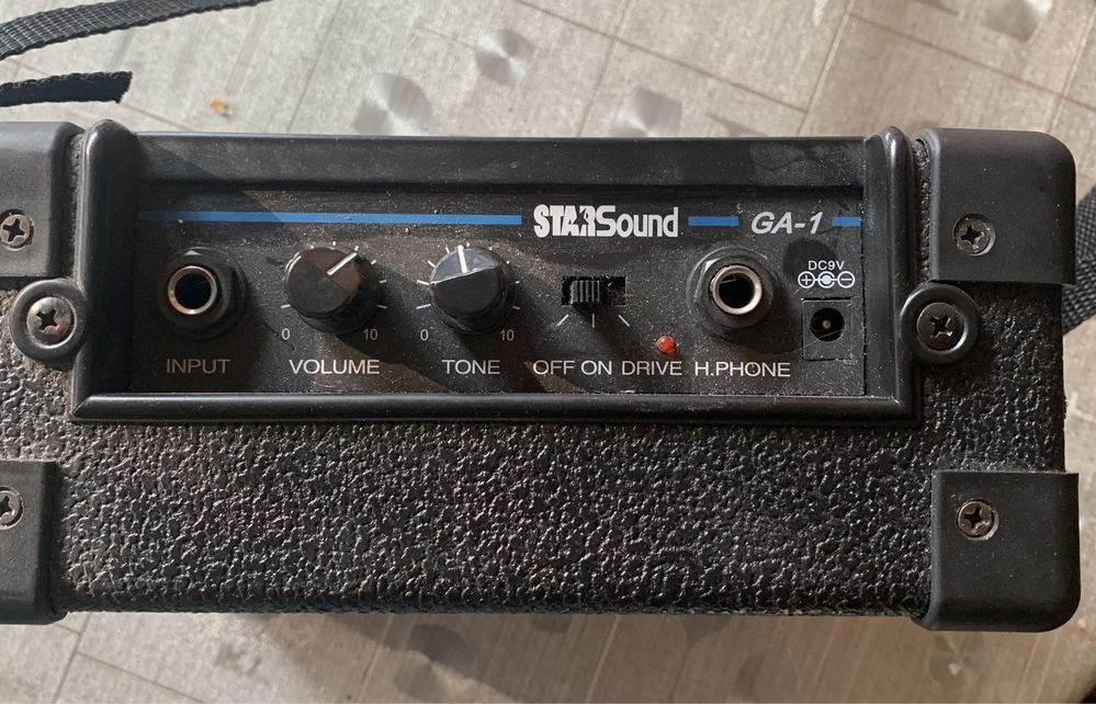 wzmacniacz gitarowy  starsound