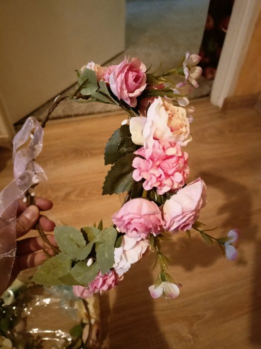 Wianek z kwiatów sztucznych ozdoba na głowę wianuszek