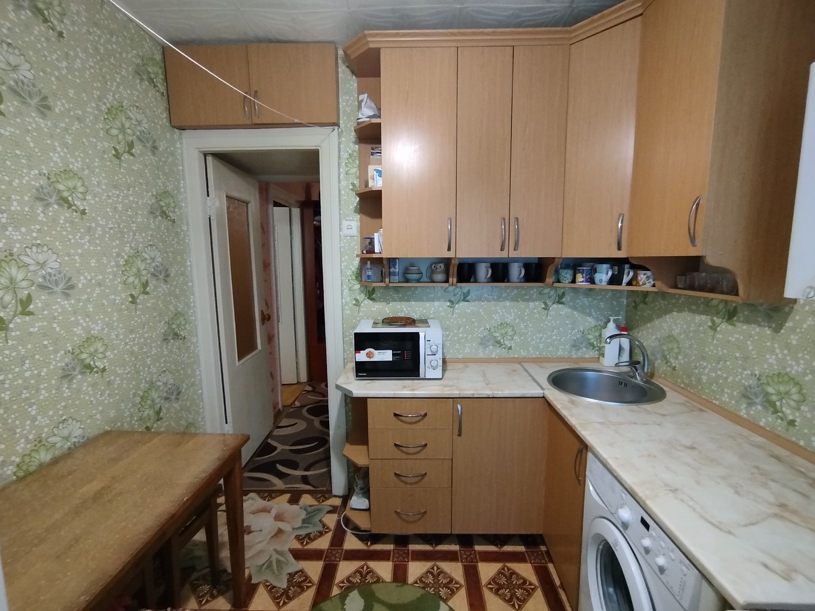 Продам 1-к квартиру центр