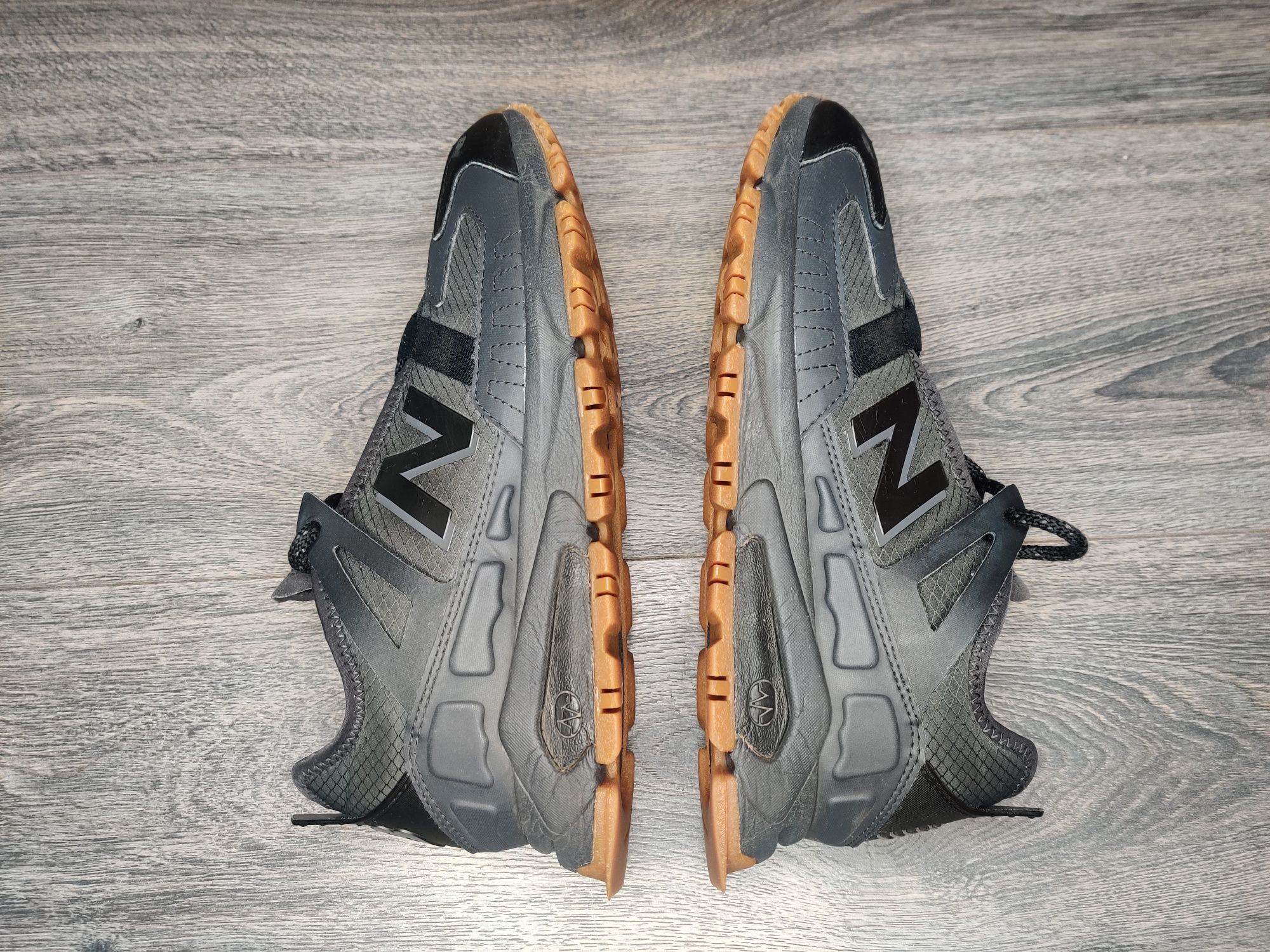 КРОСІВКИ New Balance Model X-Racer Trail / 42.5 / 27 см