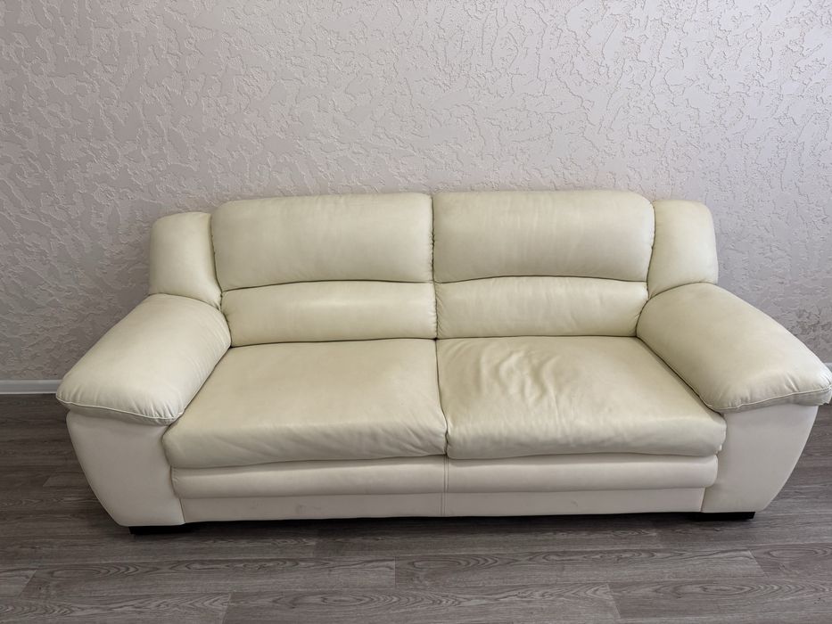 Офіс з ремонтом і меблями 17 м2 за 3000 грн плюс світло