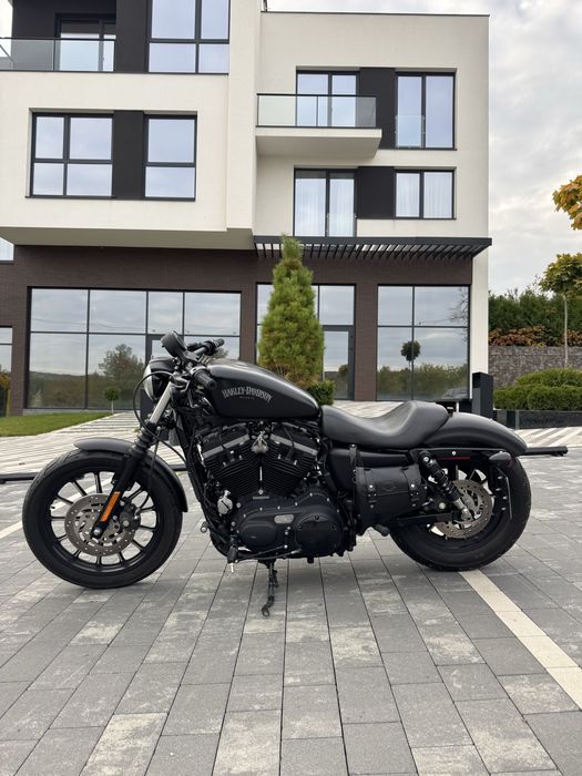 Harley Davidson Sportster Iron 883