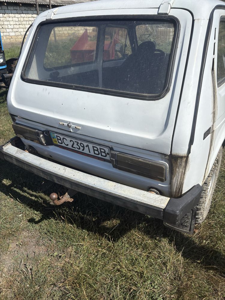 Ваз 2121      нива