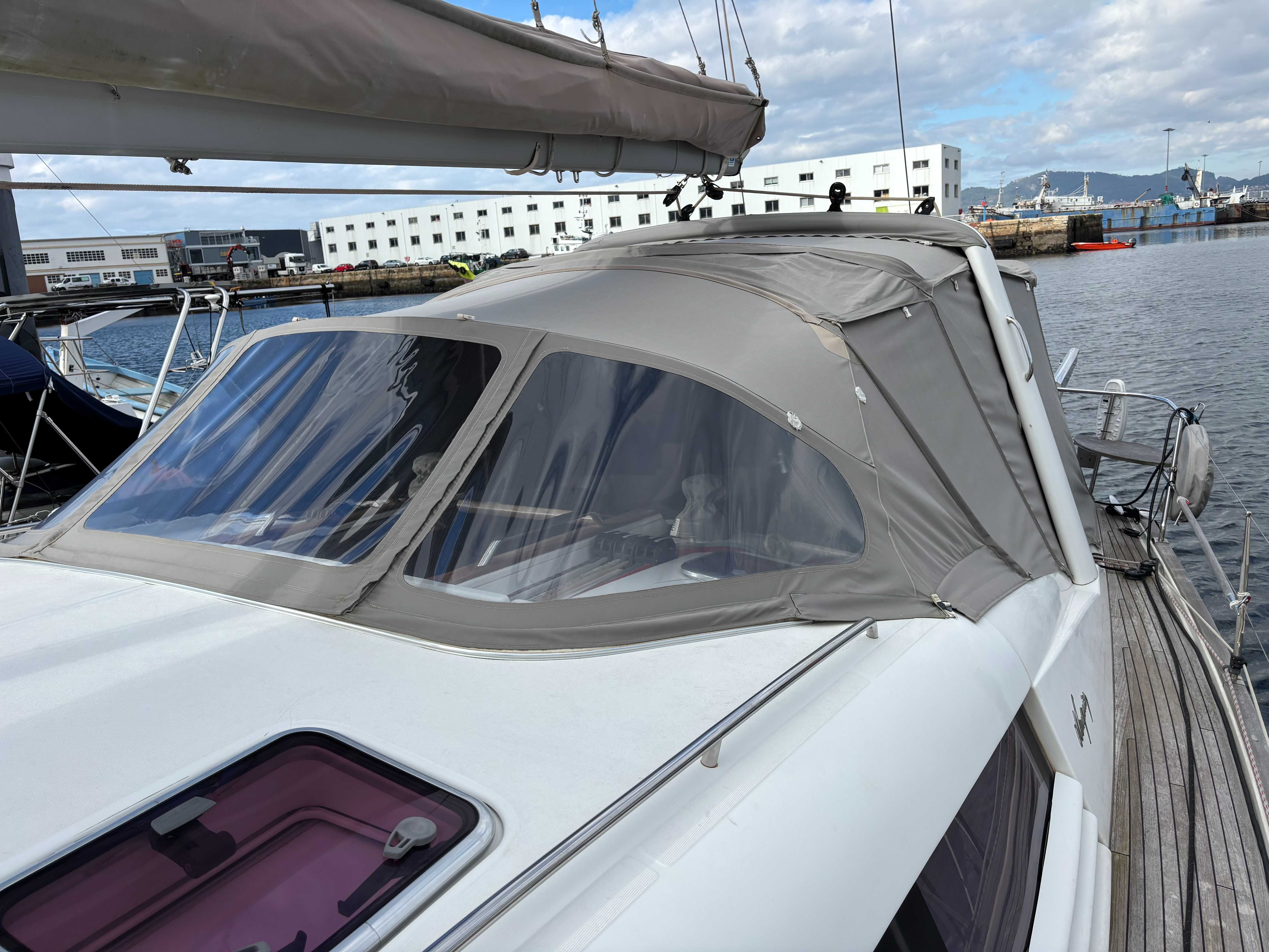 Wauquiez Pilot Saloon 47