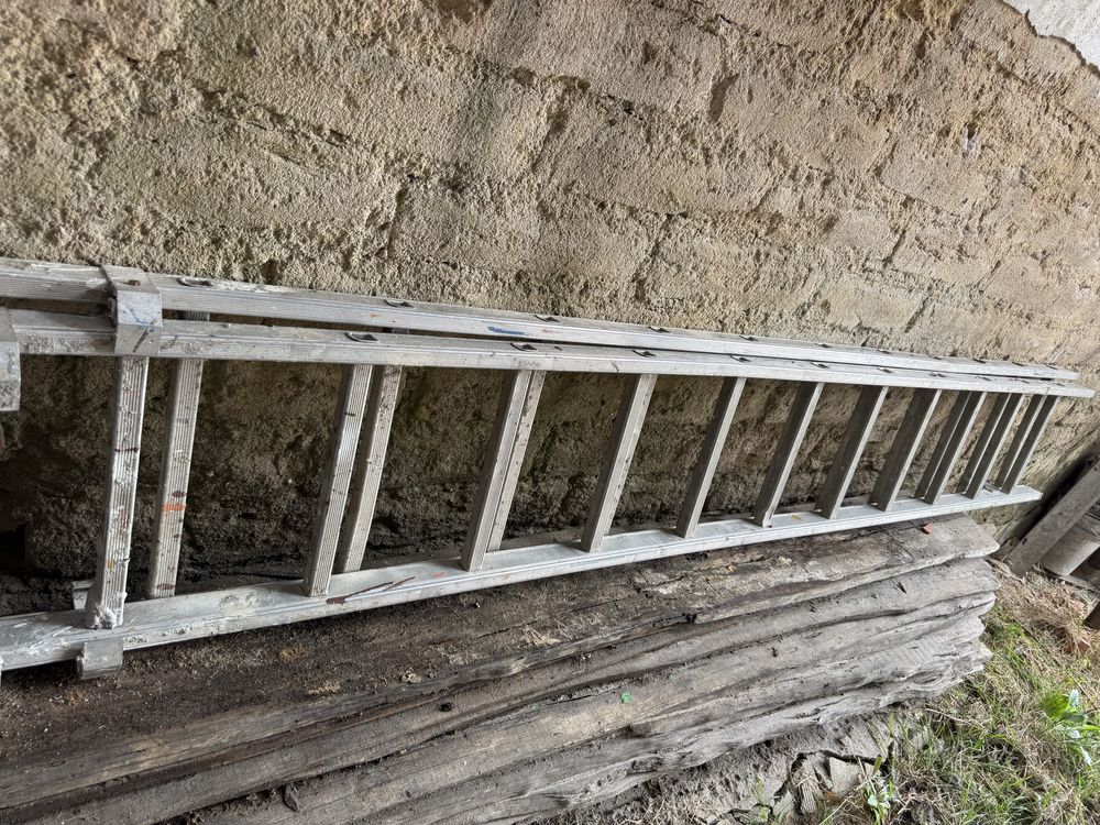 Escada de aluminio