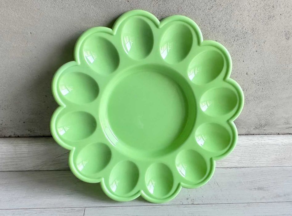 NOWY zielony talerz na jajka Wielkanoc