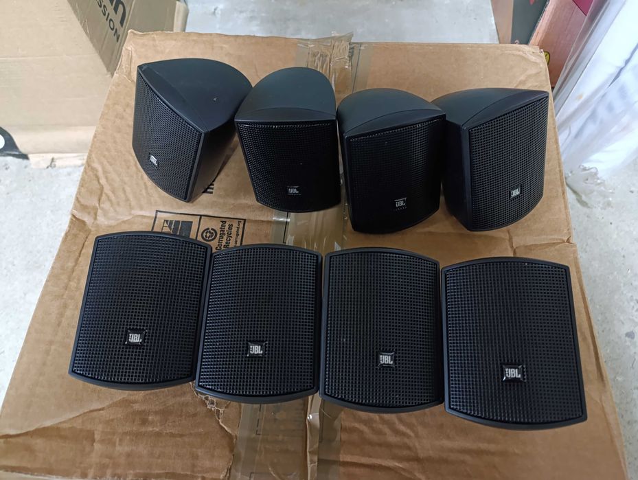 JBL Control 50 – Preto (subwoofer + 4 satelites)
