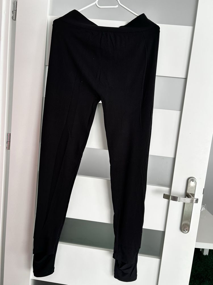 Czarne legginsy Active by Tchibo L