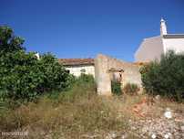 Terreno com ruina em Silves