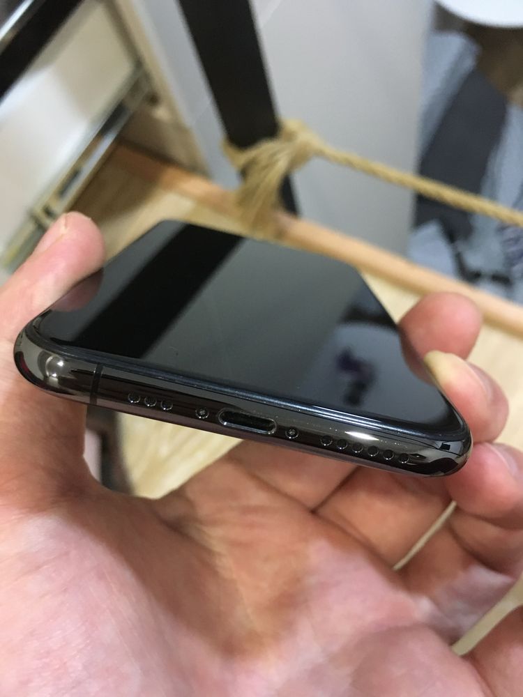 Iphone 11 pro / 256 Gb neverlock