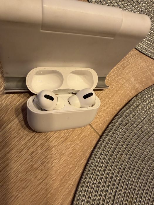 iPhone 12 pro max Silver + słuchawki airpods PRO