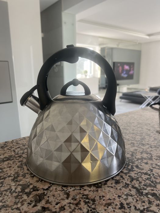 Czajnik srebrny wzor 3D induction