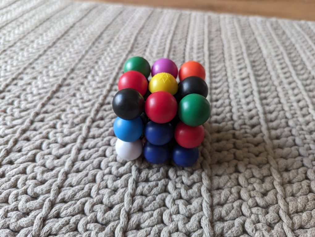 Kostka logiczna empik