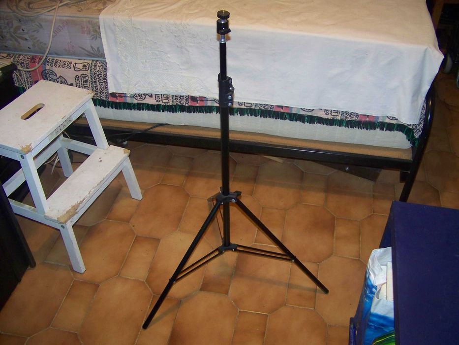 tripé extensível para smartphone