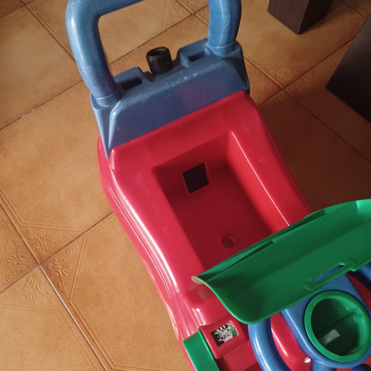 Carrinho de criança usado